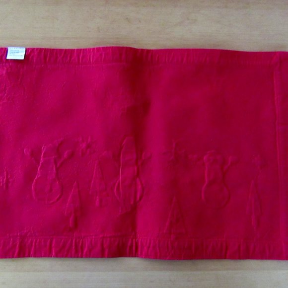 Red & green Christmas appliqued & embroidered placements 3 Snowmen - set of 4 - Picture 10 of 10